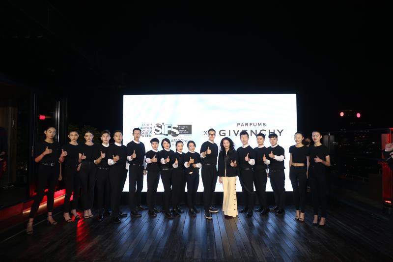 纪梵希美妆助力2021上海春夏时装周SIFS 时尚演绎 革新魅力插图(2)