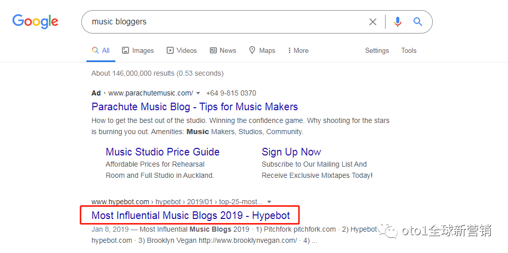 谷歌搜索“产品关键词+bloggers”